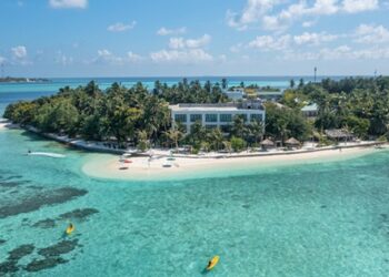 Du lịch Maldives tốn bao nhiêu tiền? Cô gái tiết lộ giá bất ngờ cho 1 đêm khách sạn: Chỉ ngang ở Việt Nam
