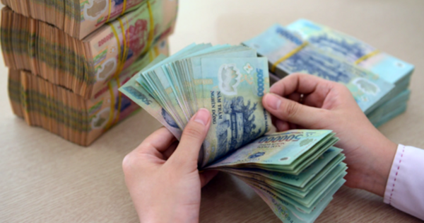 Nhiều ngân hàng tiếp tục tăng lãi suất huy động