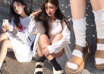 Đôi sandals được giới trẻ Hàn mê nhất hè này đã xuất hiện