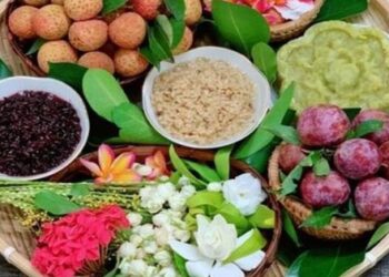Những loại quả được đặt trên mâm cúng Tết Đoan ngọ