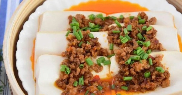 Không phải chiên hay sốt, đậu phụ làm thế này vừa mềm mướt, bổ dưỡng và rất hợp với cơm