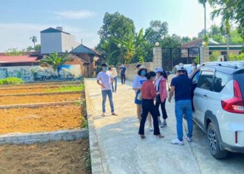 Xuất hiện rất nhiều nhà đầu tư đi “lùng” đất nền trước khi bước sang chu kỳ mới, lộ diện những khu vực Hà Nội tăng giá mạnh