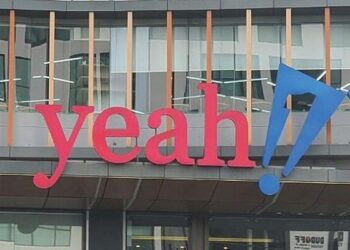 Yeah1 sắp bán loạt công ty con