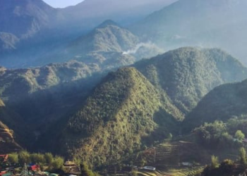 Hè này, về ngôi làng ‘Sapa thu nhỏ’ ngắm ruộng bậc thang mùa nước đổ đẹp mơ màng