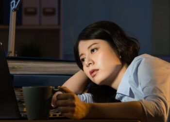3 thói quen tiêu dùng không tốt của phụ nữ trung niên