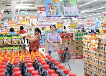 MBS dự báo quý II: Lợi nhuận ngành bán lẻ tăng vọt, nhóm khu công nghiệp đi xuống