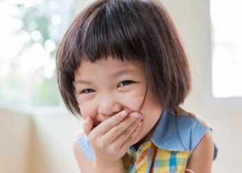 Cách xử lý hữu hiệu khi phát hiện con nói tục