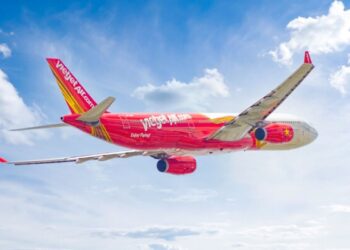 Top 50 công ty niêm yết tốt nhất của Forbes gọi tên Vinamilk, Petrolimex, Vietjet, Hoà Phát, FPT…