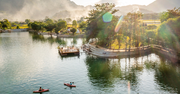 6 điểm đến thú vị ở địa điểm được ví như “nàng thơ Tây Bắc” – miền thiên nhiên xanh mát, êm dịu chỉ cách thủ đô 140km