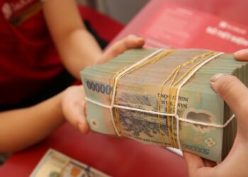 Hãy nhớ 4 quy tắc này khi gửi tiền ngân hàng năm 2024, nếu không biết có thể bạn phải chịu lỗ
