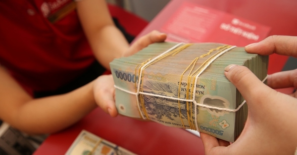 Hãy nhớ 4 quy tắc này khi gửi tiền ngân hàng năm 2024, nếu không biết có thể bạn phải chịu lỗ