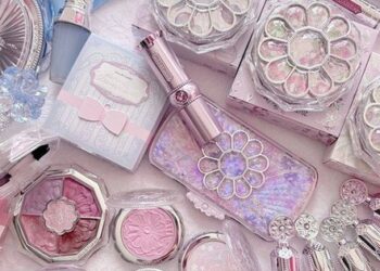 Local brand mỹ phẩm Nhật khiến giới beauty mê tít: “Ông tổ” của packaging bánh bèo, xịn miễn chê từ bao bì tới chất lượng