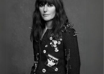 Virginie Viard: Cánh tay phải của Karl Lagerfeld và nữ giám đốc sáng tạo dẫn dắt đế chế thời trang hàng đầu nước Pháp
