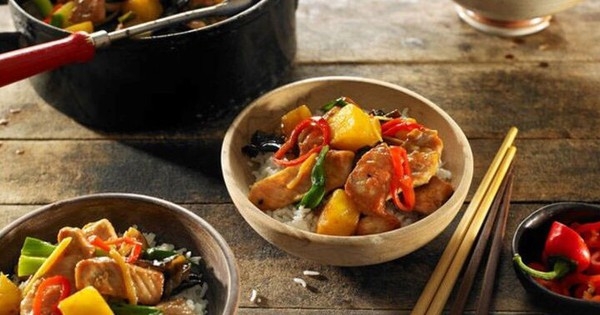 Cách làm thịt heo xào dứa chua ngọt đậm đà, đưa cơm