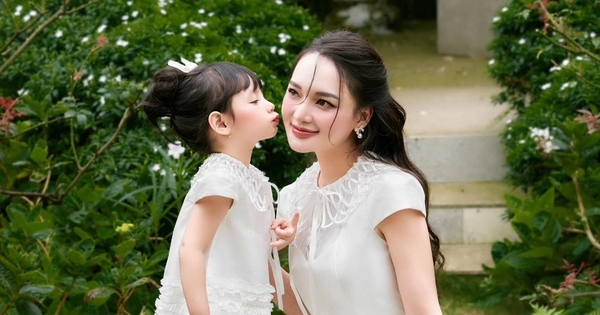 3 set đồ đôi cho mẹ và con gái “mê hoặc” hội mẹ bỉm, diện đi đâu cũng hợp