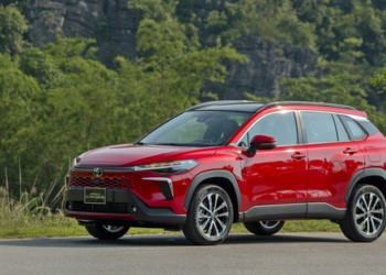 Bất ngờ cắt 1 phiên bản, ‘niềm tự hào chiến lược mới’ của Toyota bùng nổ, doanh số tăng 71 lần