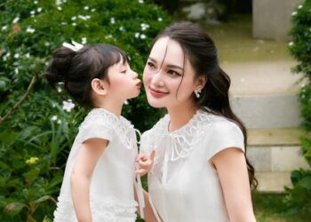 3 set đồ đôi cho mẹ và con gái “mê hoặc” mẹ bỉm, diện đi đâu cũng hợp
