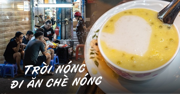 Người Sài Gòn thích thú ăn chè nóng giữa thời tiết mùa hè oi bức, hóa ra quán chè vỉa hè “mẹ truyền con nối” đã có tuổi đời 50 năm