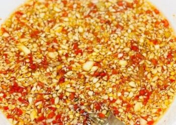 Cách pha nước chấm tỏi ớt chuẩn vị đơn giản