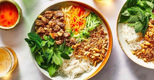 Cách làm bún thịt nướng chuẩn vị Hà Nội
