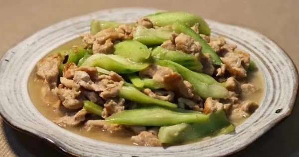Mùa hè, hãy luân phiên ăn mạnh 5 món này để giải nhiệt, giảm nóng trong người và không lo tăng cân