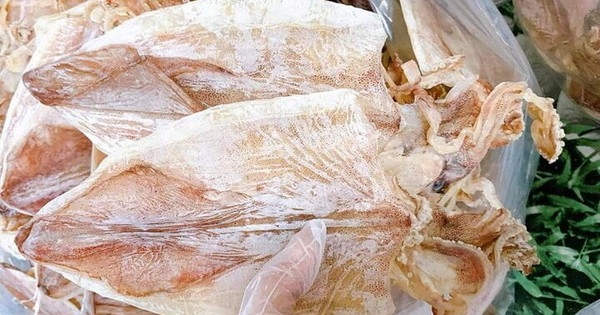 Mua mực khô nên chọn con to hay con nhỏ?