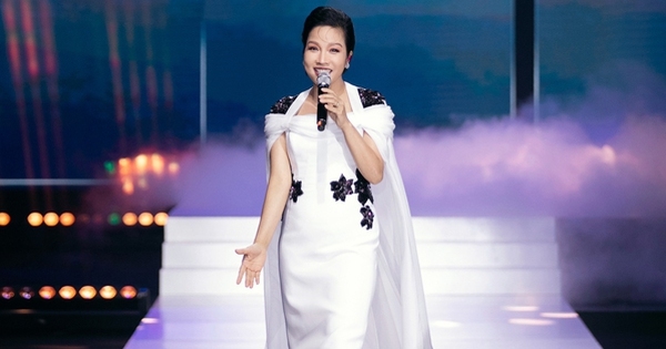 Diva Mỹ Linh vừa catwalk vừa hát cực đỉnh trong đêm diễn của thương hiệu Mr Crazy & Lady Sexy tại VIFW 2024