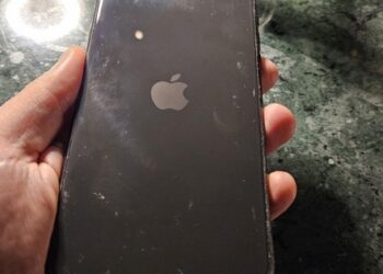 Đây có lẽ là chiếc iPhone bạn chưa từng thấy bao giờ trong đời