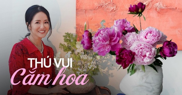 Diva Hồng Nhung chỉ cách cắm hoa cho người bận rộn, chỉ vài phút có ngay bình hoa tươi