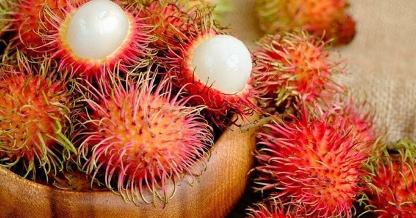 Kinh nghiệm chọn chôm chôm dày cùi, tróc vỏ