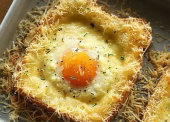 Bữa sáng nhanh gọn, ngon lành với món bánh mì cực dễ làm lại đủ chất