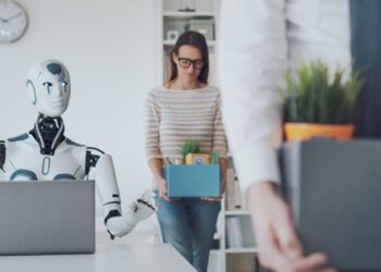 Sa thải lao động vì AI: Giải pháp ‘bỏ gốc lấy ngọn’ của doanh nghiệp liệu có phải tư duy ngắn hạn?