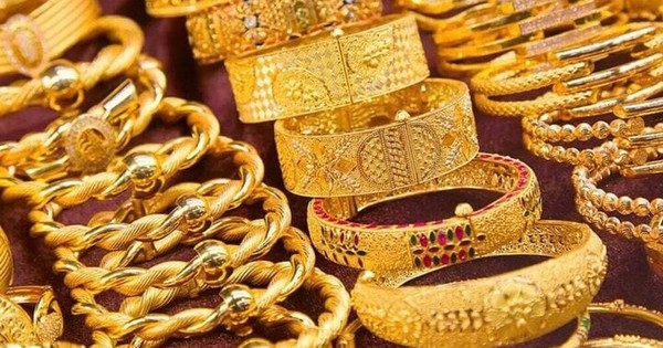 Giá vàng hôm nay 22/6: Quay đầu lao dốc