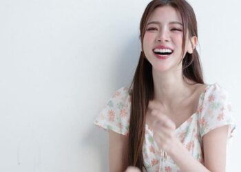 Khi Baifern Pimchanok bật mood “bánh bèo” thì không ai làm lại sự xinh đẹp này
