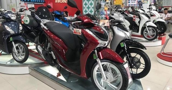 Xe máy Honda đồng loạt giảm đậm cuối tháng 5: SH lao dốc gần 25 triệu đồng, Vision, Air Blade, Vario… cùng dò đáy