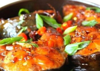 Cách làm cá lăng kho nghệ thơm ngon, đậm đà đưa cơm