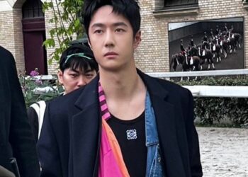 Vương Nhất Bác lần đầu xuất hiện ở show LOEWE với vai trò mới, Lee Jong Suk điển trai rạng ngời khi có tình yêu