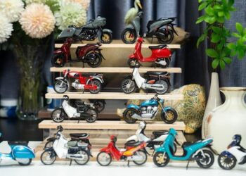 Bộ sưu tập mô hình xe máy bằng đất sét của chàng trai 9X Hà thành