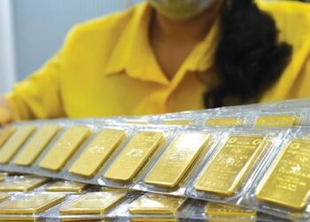 Giá vàng SJC rơi thẳng đứng xuống 80 triệu đồng/lượng