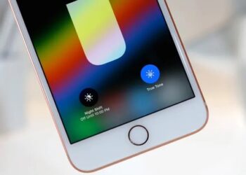 Tin vui cho người dùng có iPhone bị hỏng: Giờ thay thứ đắt đỏ này thoải mái mà không lo bị khóa máy