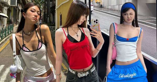 Áo 2 dây luôn là hot item nhưng năm nay phải layer kiểu này mới đúng trend