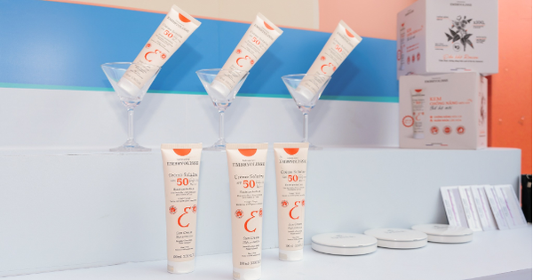 Giới mê làm đẹp nói gì về kem chống nắng Embryolisse?