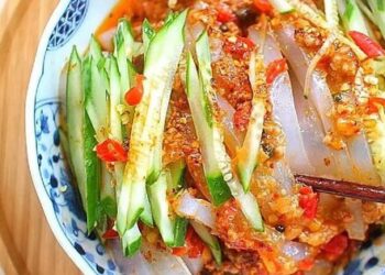 Trời nóng làm ngay món ăn này: Cực dễ mà hương vị mát lạnh, ngon miệng ăn 2 bát cũng không thấy đủ!