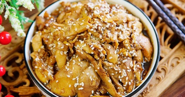 Bữa cơm mùa hè làm ngay món ăn này: Nhanh trong “chớp mắt” và phần nước sốt trộn cùng cơm thì ngon vô cùng!