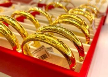 Giá vàng hôm nay 1/7: Dự đoán sắp nhiều biến động