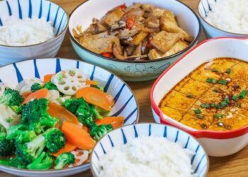 Thực đơn cơm tối 3 món chưa đến 100 nghìn đồng, vừa ngon lại đủ đầy dinh dưỡng