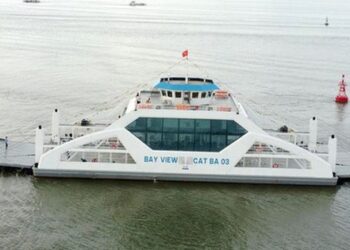 Cận cảnh phà ‘5 sao’ vừa xuất xưởng sắp chở khách ra đảo Cát Bà