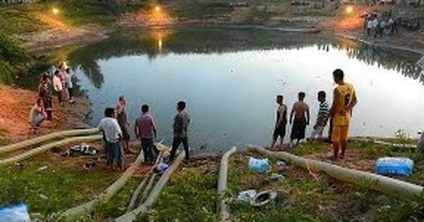 Phát hiện dưới ao cá có 1 hang động lớn, dân làng dùng 5 máy bơm hút cạn nước suốt 17 ngày đêm: “Kỳ quan thứ 9” được tìm thấy