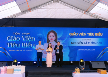 Lễ Tôn Vinh Giáo Viên 2025: Nguyễn Lã Tường Vi Khẳng Định Vị Thế Trong Ngành Chăm Sóc Sắc Đẹp