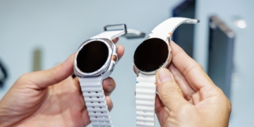 Review nhanh Galaxy Watch Ultra và Galaxy Watch7: Một bên là ‘bạn đồng hành’ chinh phục thử thách, một đằng là ‘giám sát viên’ chăm sóc sức khoẻ!